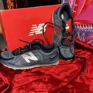 New Balance kids gray sneakers size 3